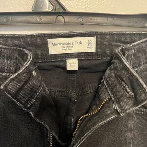 Women’s Abercrombie Split-Hem skinny high rise jean